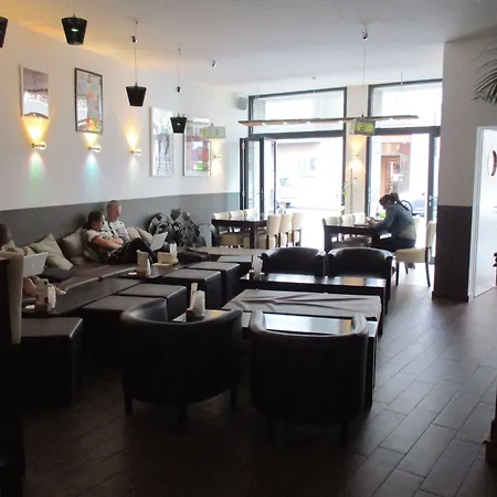 Station - For Backpackers Hostel Köln