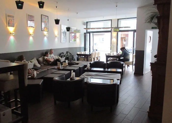 Station - For Backpackers Hostel Κολωνία