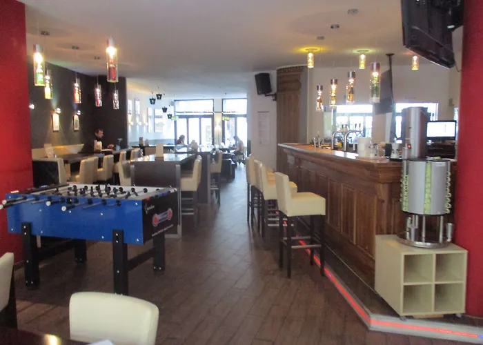 Station - For Backpackers