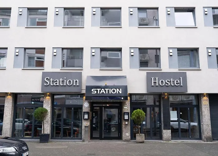 Station - For Backpackers Κολωνία