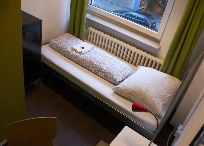 Station - For Backpackers Colonia