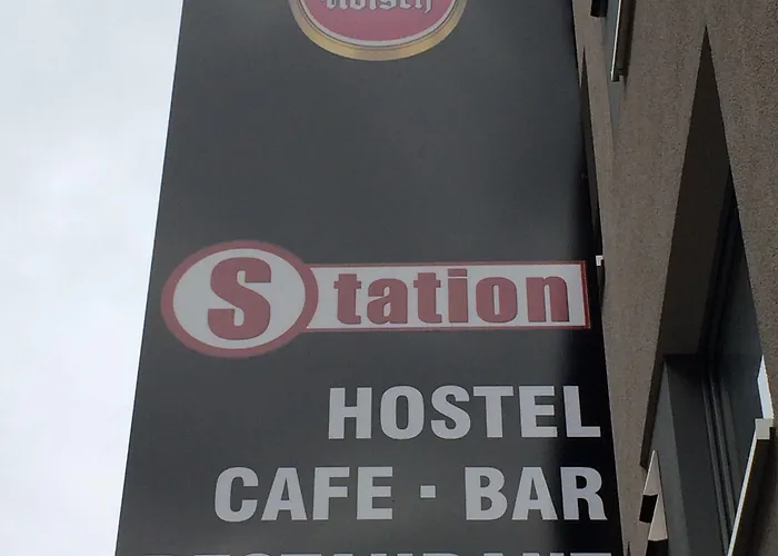 Station - For Backpackers * Köln