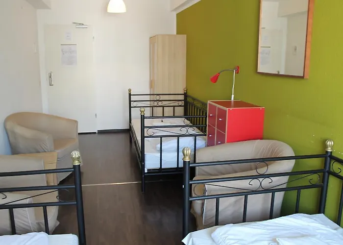 Station - For Backpackers Hostel